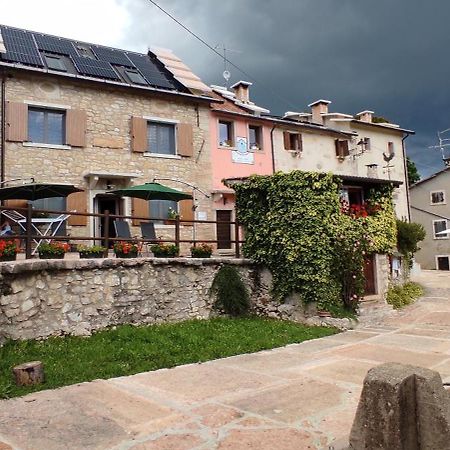Bed and Breakfast Malga Laben Velo Veronese Екстер'єр фото